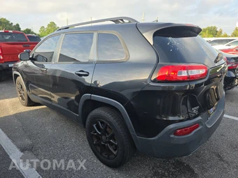 2016 Jeep Cherokee Latitude – miniatura 6