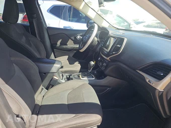 2016 Jeep Cherokee Latitude – miniatura 8