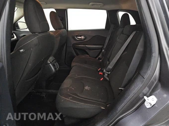 2016 Jeep Cherokee Latitude – miniatura 13