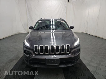 2016 Jeep Cherokee Latitude – miniatura 2