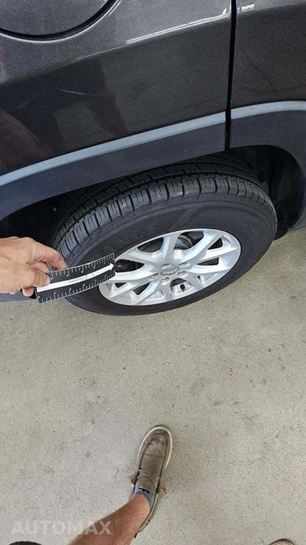 2016 Jeep Cherokee Latitude – miniatura 34