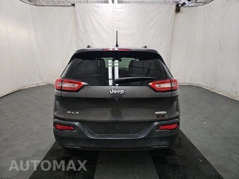 2016 Jeep Cherokee Latitude – miniatura 5