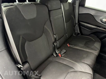 2016 Jeep Cherokee Latitude - miniatura 33