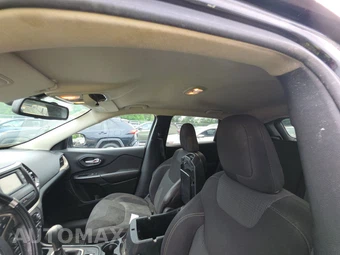 2016 Jeep Cherokee Latitude – miniatura 21