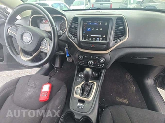 2016 Jeep Cherokee Latitude – miniatura 16