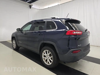 2016 Jeep Cherokee Latitude - miniatura 6