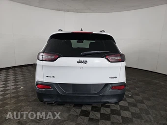 2016 Jeep Cherokee Latitude - miniatura 5