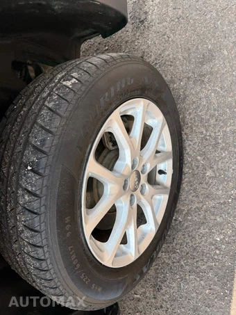 2016 Jeep Cherokee Latitude - miniatura 14