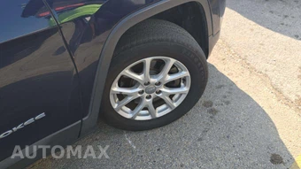 2016 Jeep Cherokee Latitude – miniatura 20