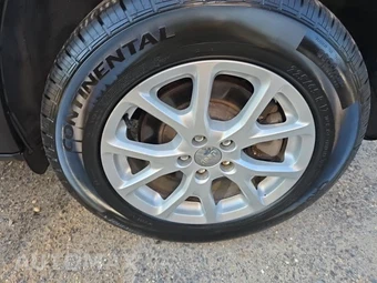 2016 Jeep Cherokee Latitude – miniatura 11