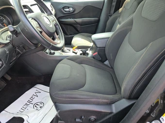2016 Jeep Cherokee Latitude - miniatura 7