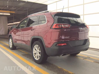 2016 Jeep Cherokee Latitude - miniatura 6