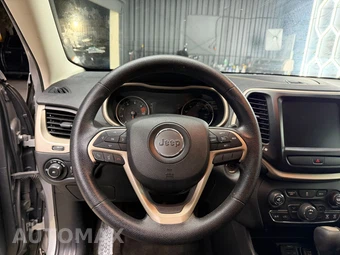 2016 Jeep Cherokee Latitude Altitude Edition - miniatura 12