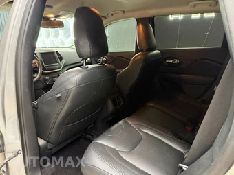 2016 Jeep Cherokee Latitude Altitude Edition - miniatura 15