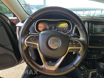 2016 Jeep Cherokee Latitude Altitude Edition - miniatura 16