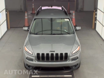 2016 Jeep Cherokee Latitude Altitude Edition - miniatura 2