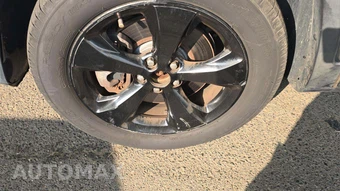 2016 Jeep Cherokee Latitude Altitude Edition - miniatura 30