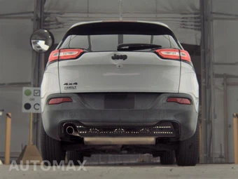 2016 Jeep Cherokee Latitude Altitude Edition - miniatura 7