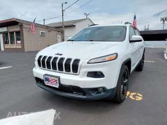 2016 Jeep Cherokee Latitude Altitude Edition - samochód z USA z aukcji Manheim, oferta Kup Teraz w AUTOMAX
