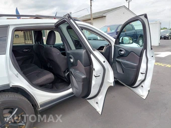 2016 Jeep Cherokee Latitude Altitude Edition - miniatura 15