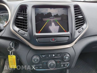 2016 Jeep Cherokee Latitude Altitude Edition - miniatura 18