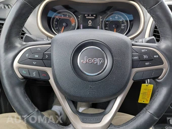 2016 Jeep Cherokee Latitude Altitude Edition - miniatura 21