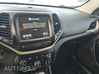 2016 Jeep Cherokee Limited – miniatura 11
