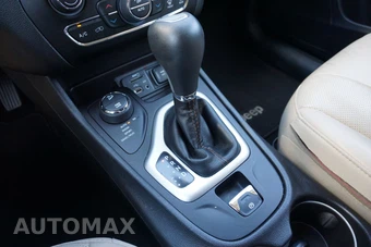 2016 Jeep Cherokee Limited - miniatura 21