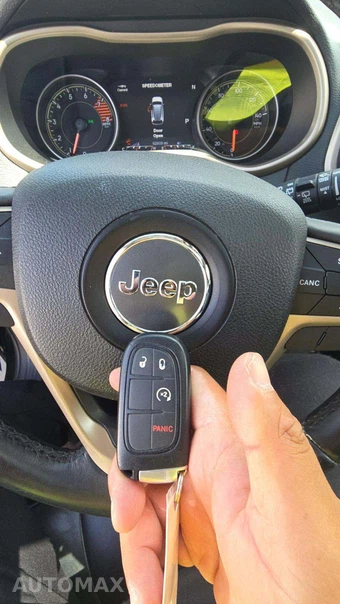 2016 Jeep Cherokee Limited - miniatura 28