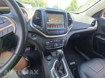 2016 Jeep Cherokee Limited - miniatura 10