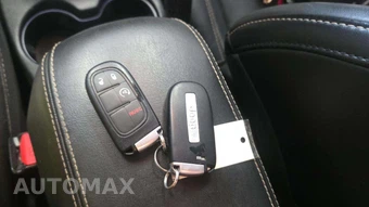 2016 Jeep Cherokee Limited – miniatura 23