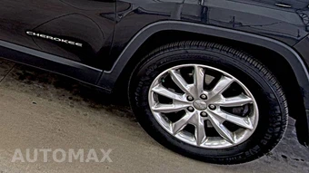 2016 Jeep Cherokee Limited – miniatura 8