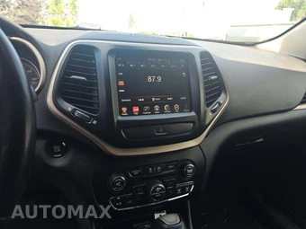 2016 Jeep Cherokee Limited - miniatura 10