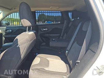 2016 Jeep Cherokee Sport - miniatura 13