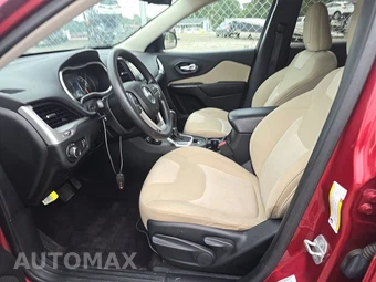 2016 Jeep Cherokee Sport - miniatura 7