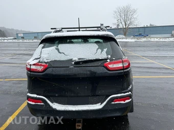 2016 Jeep Cherokee Sport – miniatura 8