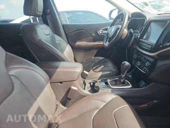 2016 Jeep Cherokee Trailhawk - miniatura 8