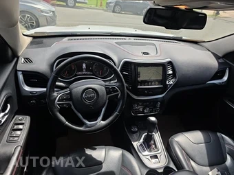 2016 Jeep Cherokee Trailhawk – miniatura 14