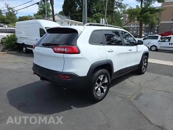 2016 Jeep Cherokee Trailhawk – miniatura 4