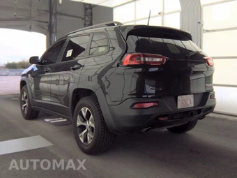2016 Jeep Cherokee Trailhawk – miniatura 6