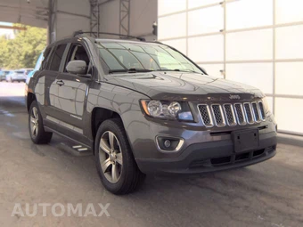 2016 Jeep Compass High Altitude Edition – miniatura 3