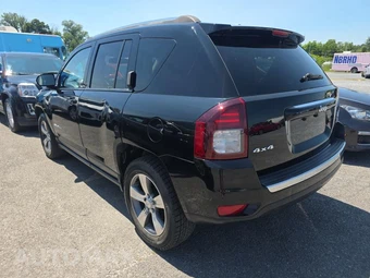 2016 Jeep Compass High Altitude Edition – miniatura 6