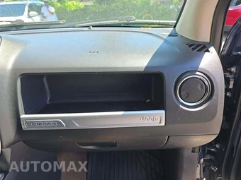 2016 Jeep Compass Latitude – miniatura 19