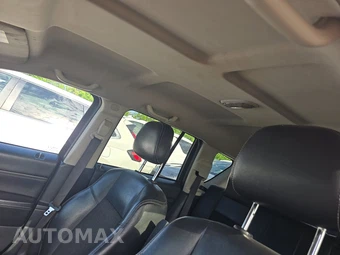2016 Jeep Compass Latitude – miniatura 17