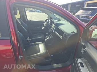 2016 Jeep Compass Latitude – miniatura 8
