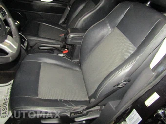 2016 Jeep Compass Latitude – miniatura 10