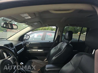 2016 Jeep Compass Latitude – miniatura 14