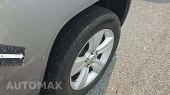 2016 Jeep Compass Latitude – miniatura 29