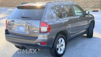 2016 Jeep Compass Latitude - miniatura 11