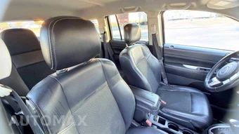 2016 Jeep Compass Latitude - miniatura 15